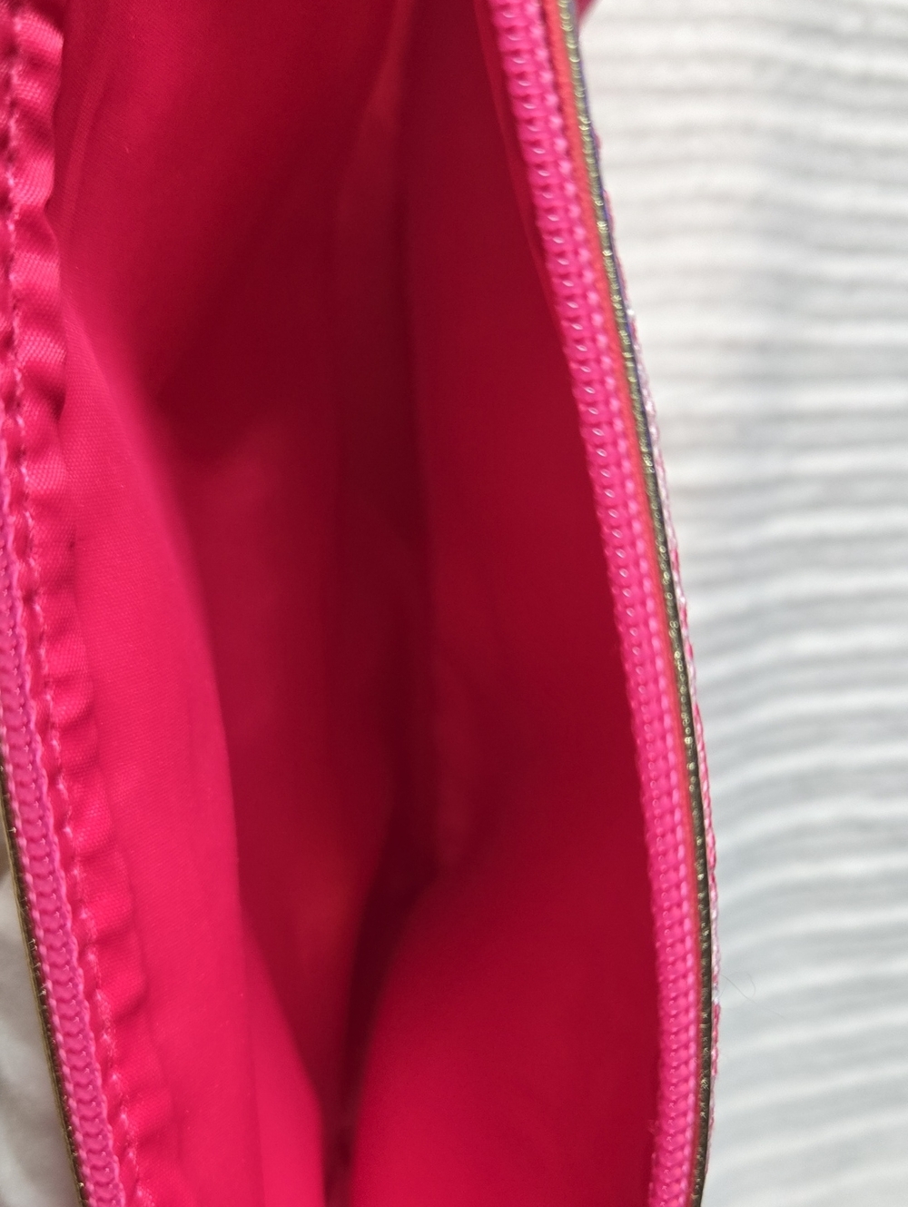 Estee Lauder Pink and White Floral Cosmetic Bag with Gold Trim - Picture 5 of 12